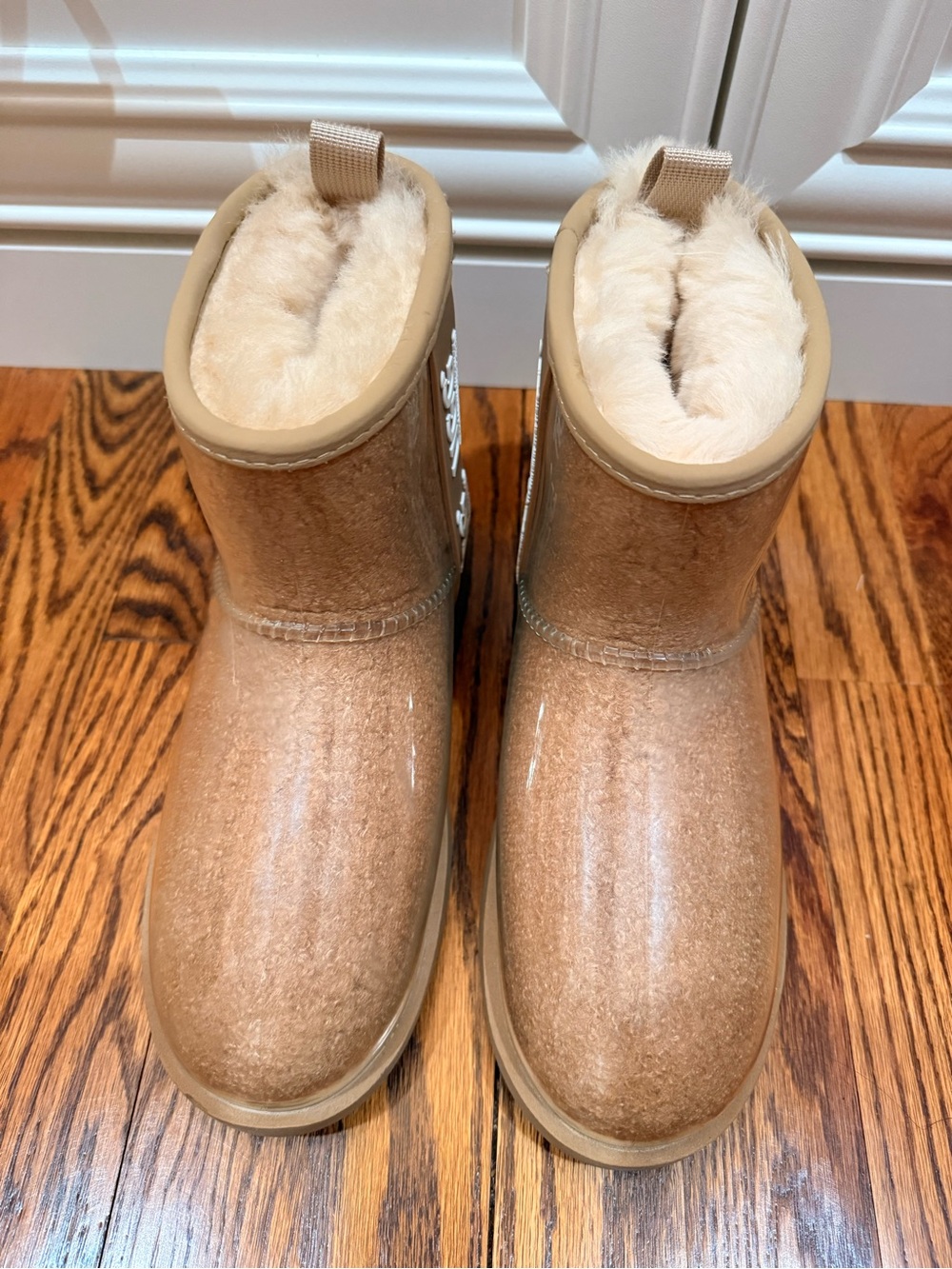 UGG Chestnut Tan Sheepskin Winter Boots